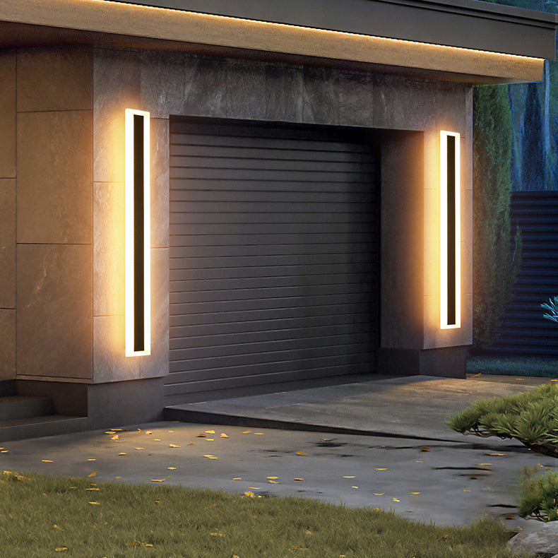 Modern Minimalist Long Rectangular LED Wall Sconce in Aluminum and Acrylic – Outdoor Garden Lighting