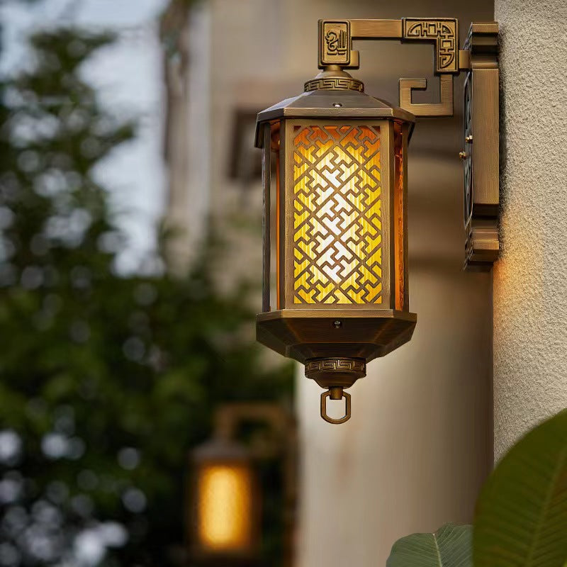 Traditional Chinese Pagoda-Style Brushed Aluminum 1-Light Wall Sconce for Outdoor Patio