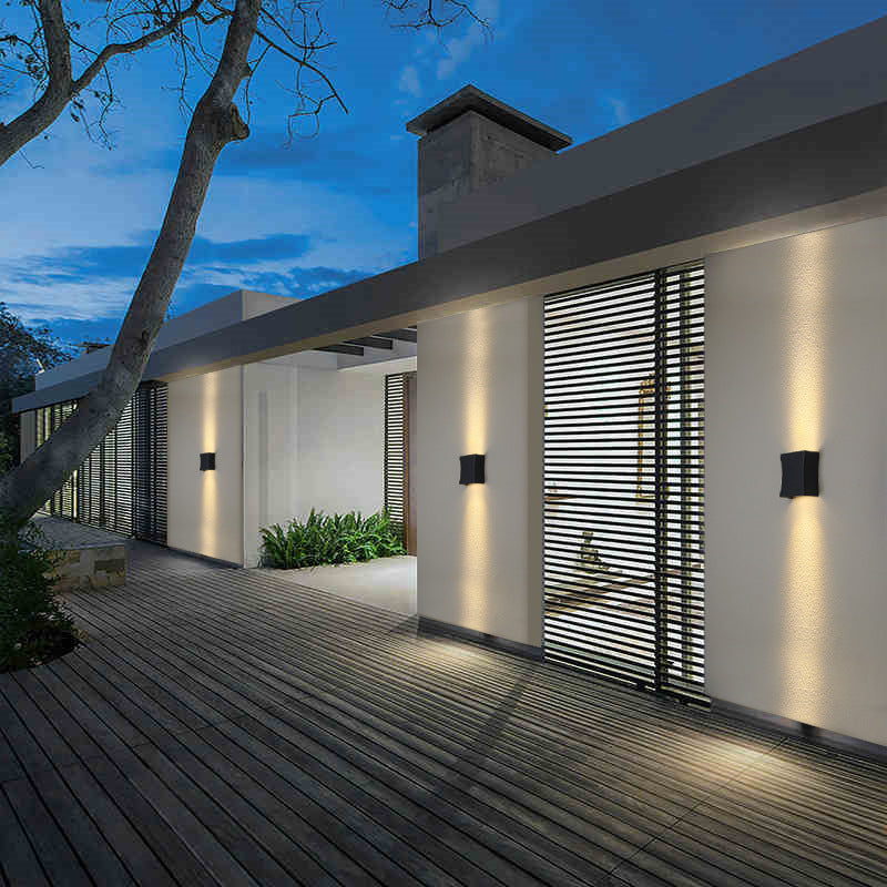Sleek Modern Outdoor LED Wall Sconce Lamp — Waterproof Square-Column Design