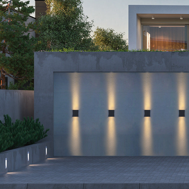 Sleek Modern Outdoor LED Wall Sconce Lamp — Waterproof Square-Column Design