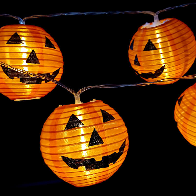 Halloween Pumpkin Lantern – Outdoor Waterproof LED Decorative String Lights for Spooky Ambience