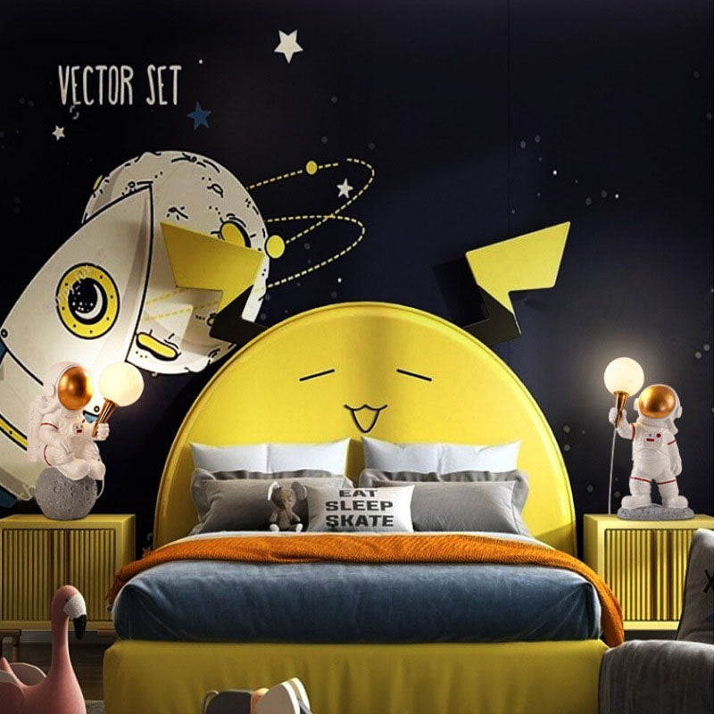 Creative Contemporary Cartoon Astronaut Wall Sconce - 1-Light Bedroom Lamp (Resin & ABS)