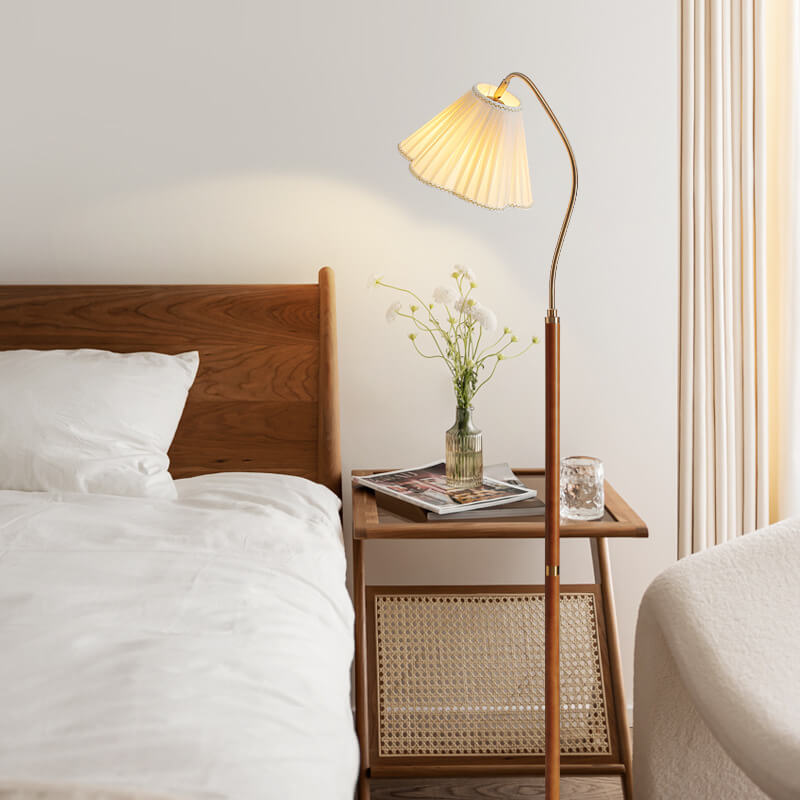 Japanese Vintage Flower Floor Lamp - Solid Wood & Iron with Fabric Shade, 1-Light Standing Lamp