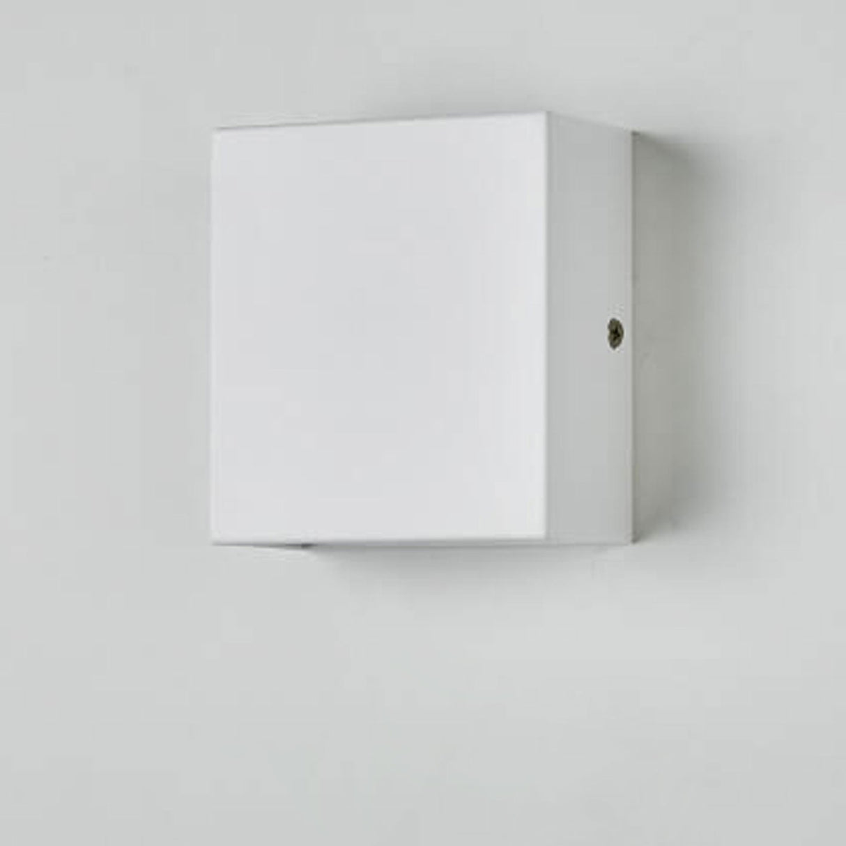 Contemporary Square LED Wall Sconce with Body Sensor – Modern Minimalist Lighting