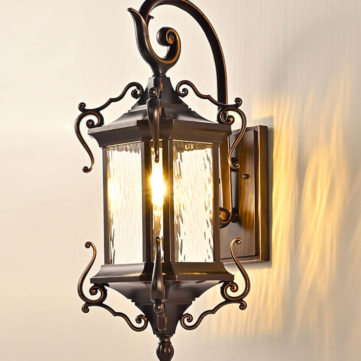 European Palace Outdoor Waterproof 1-Light Wall Sconce Lamp – Elegant Exterior Lighting