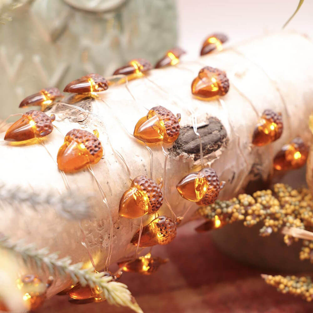 Modern Thanksgiving Maple, Acorn & Pumpkin Decor with 30 LED String Lights