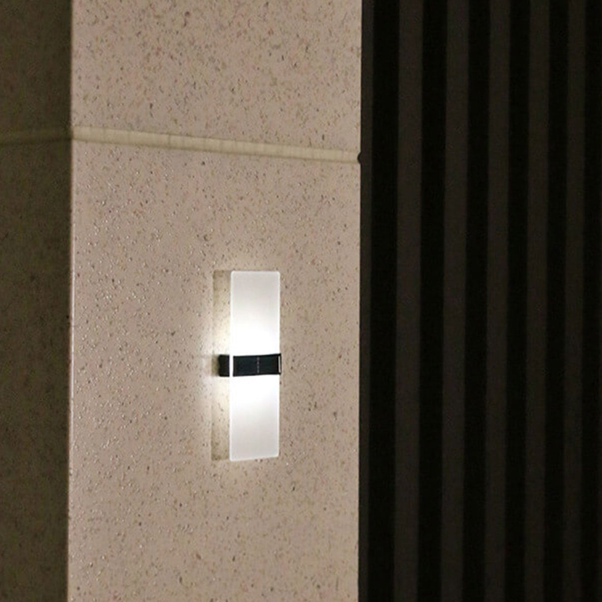 Courtyard Waterproof Acrylic LED Solar Wall Sconce Lamp - Modern Outdoor Lighting