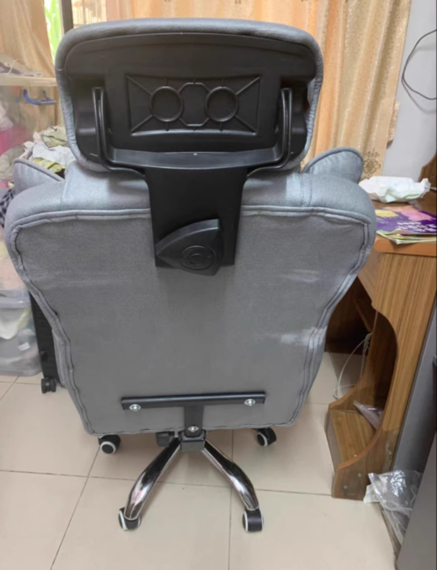 Luxurious Contemporary Gaming Chair with Faux Leather Upholstery and Square Fabric Detail, Adjustable Backrest and Footrest — Ideal for Study