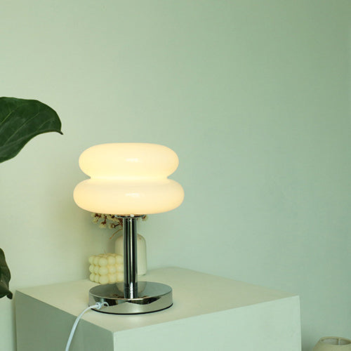 Modern Glass 1-Light Table Lamp with Tart Design