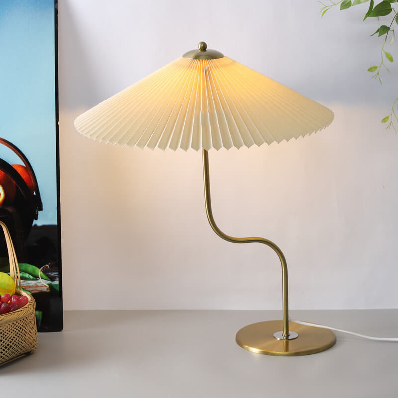 Vintage-Inspired Pleated Umbrella-Shaped 1-Light Table Lamp