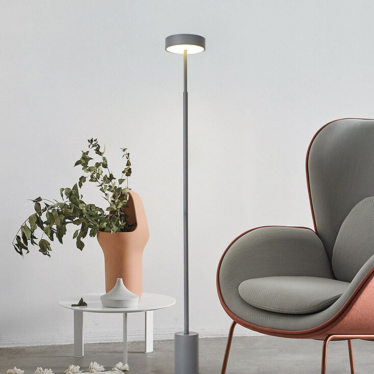 Nordic Minimalist LED Column Floor Lamp – Sleek Tall Standing Light for Modern Homes