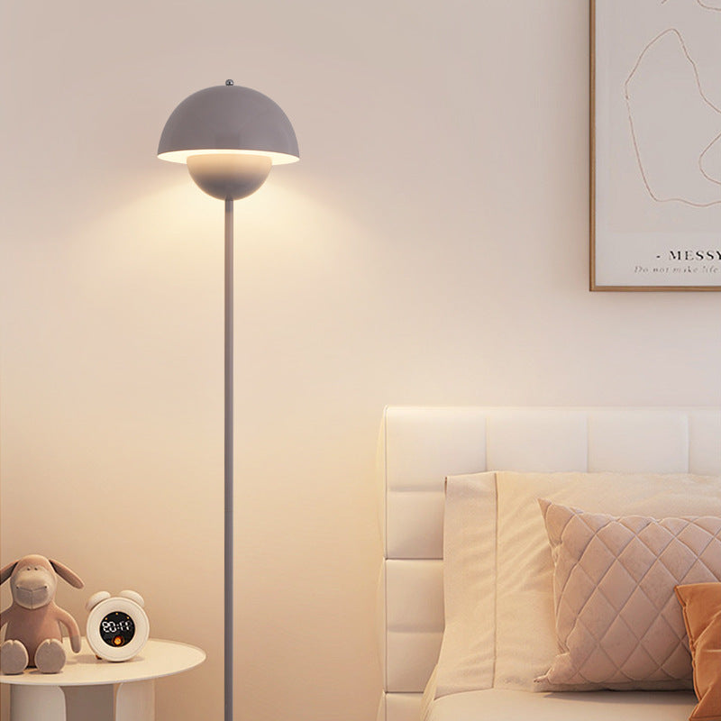 Contemporary Scandinavian Iron Floor Lamp with Mushroom Lampshade – Modern Standing Light for Living Room
