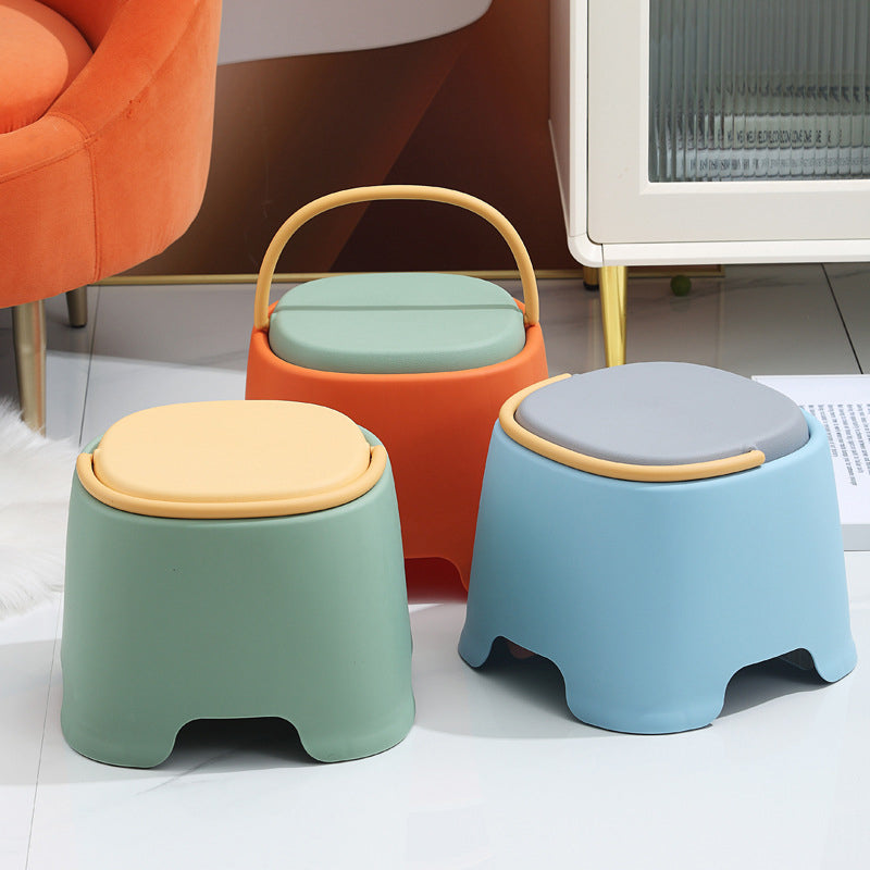 Modern Cylindrical PP Kids' Low Stool - Portable, Backless & Armless, Ideal for Living Room