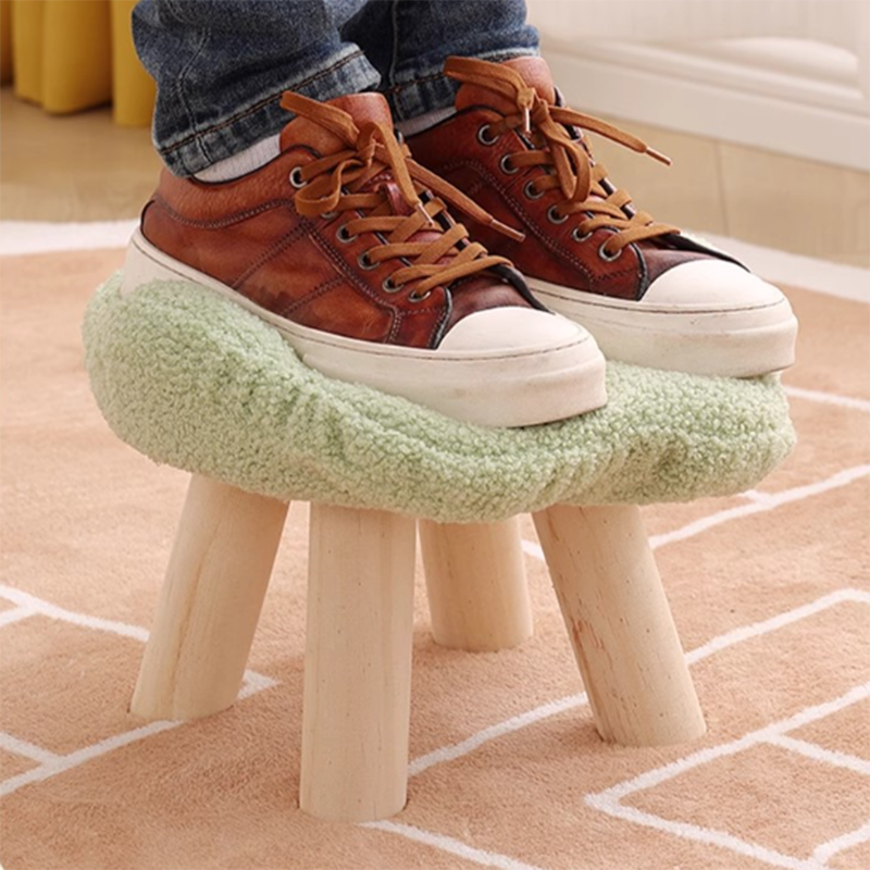 Kids' Flower-Shaped Lamb Fleece Stool - Stackable, Low-Profile, Backless & Armless Contemporary Seating for Living Room & Bedroom