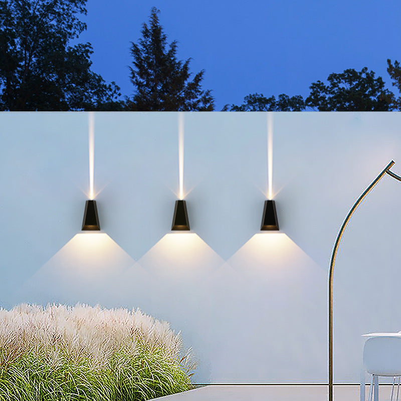 Modern Minimalist Aluminum Trapezoid LED Outdoor Wall Sconce with Up & Down Lighting for Garden