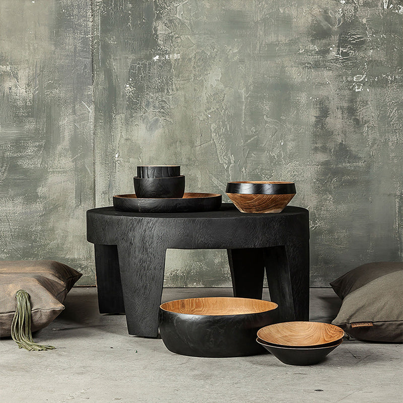 Traditional Rustic Round Coffee Table in Solid Wood – Handcrafted, Low-Profile Sculptural Centerpiece for the Living Room