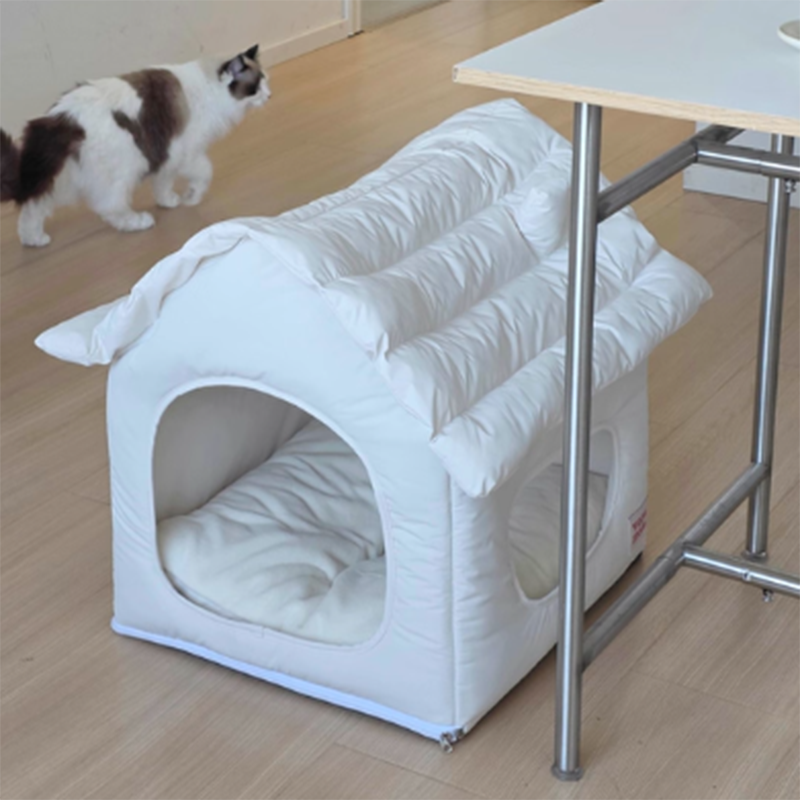 Modern Minimalist House-Shape Pet Bed – Waterproof, Cozy Polyester Cotton with PP Cotton Fill, Plastic Base, Ideal for Dogs & Cats in the Bedroom