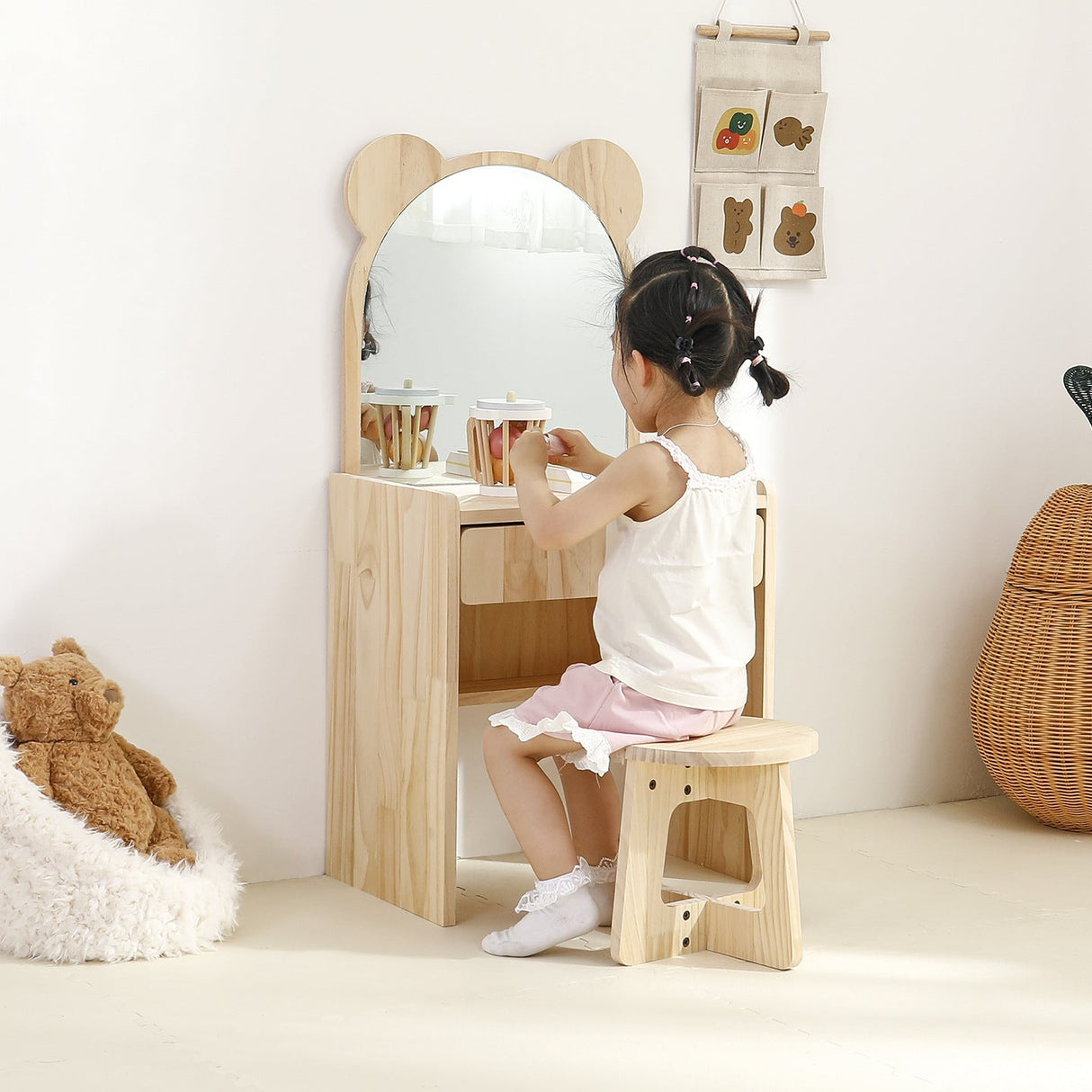 Modern Rectangular Pine Solid Wood Kids Desk & Chair Set with 1-Drawer - Sleek Bedroom Furniture