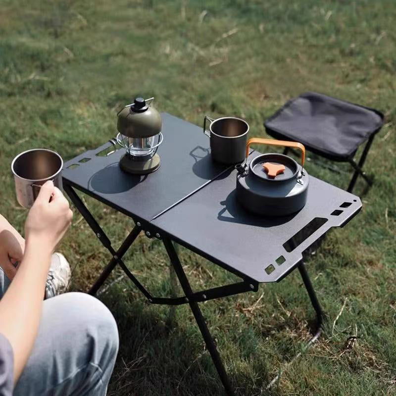 Modern Minimalist Rectangular Carbon Steel Outdoor Folding Table — Durable & Space-Saving