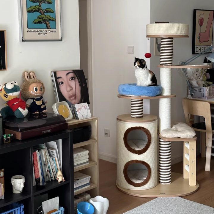 Modern Scandinavian Round Cat Tree, 5-Tier with Velvet Fabric, Particleboard Base, Paper Rope & Paper Tube – Perfect for the Living Room