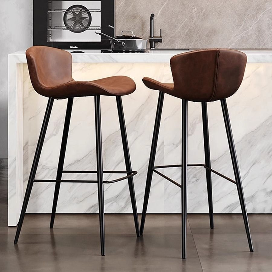 Contemporary Scandinavian Curved Faux Leather Bar Stool with Carbon Steel Frame, High-Leg Design & Footrest for Dining Room