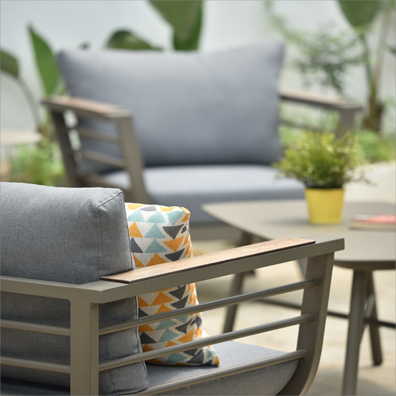 Sleek Contemporary Scandinavian Aluminum Outdoor Sofa – Compact 1/3 Seater for Balcony & Patio