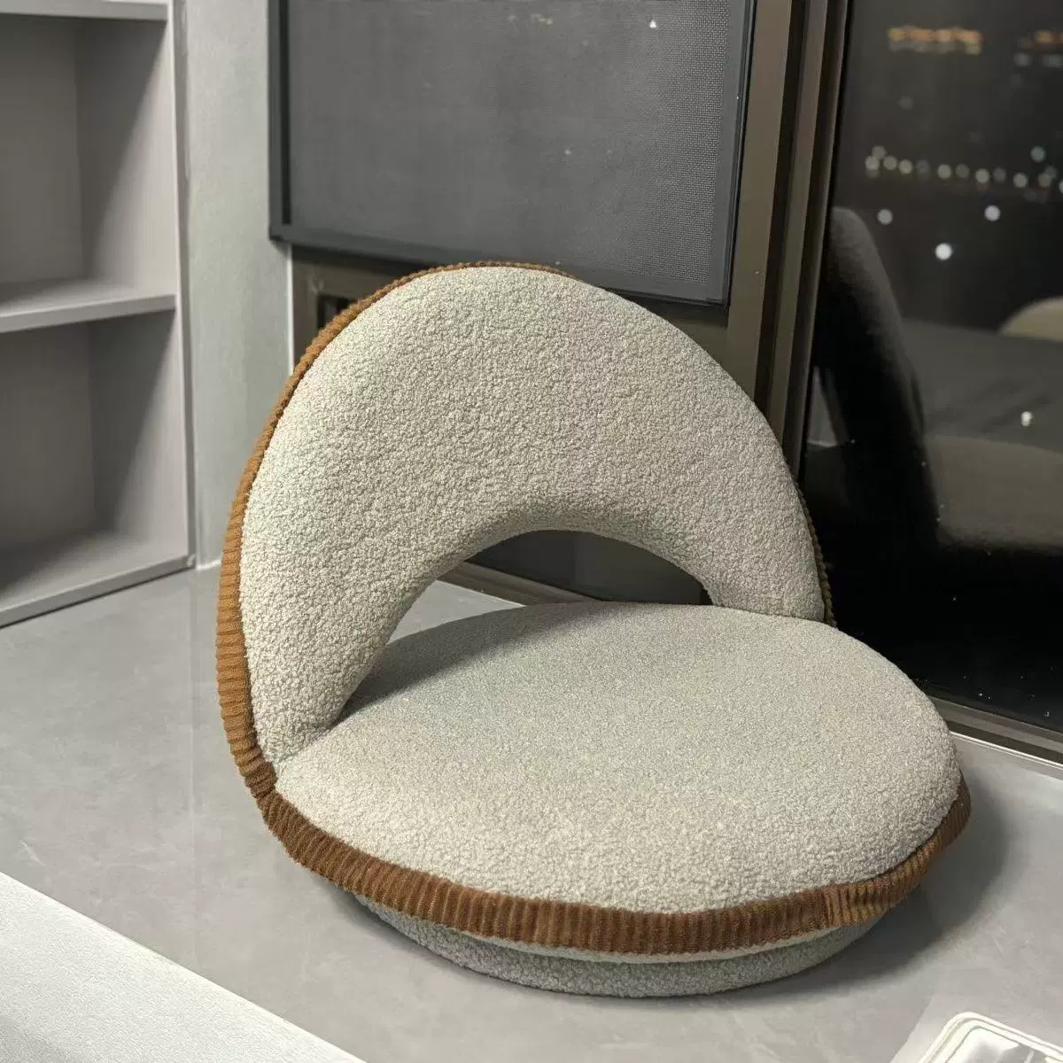 Traditional Japanese Rotatable Semi-Circular Plush Teddy Velvet Armless Chair with Foldable Multi-Layer Board and Tatami Backrest – Ideal Living Room Seating