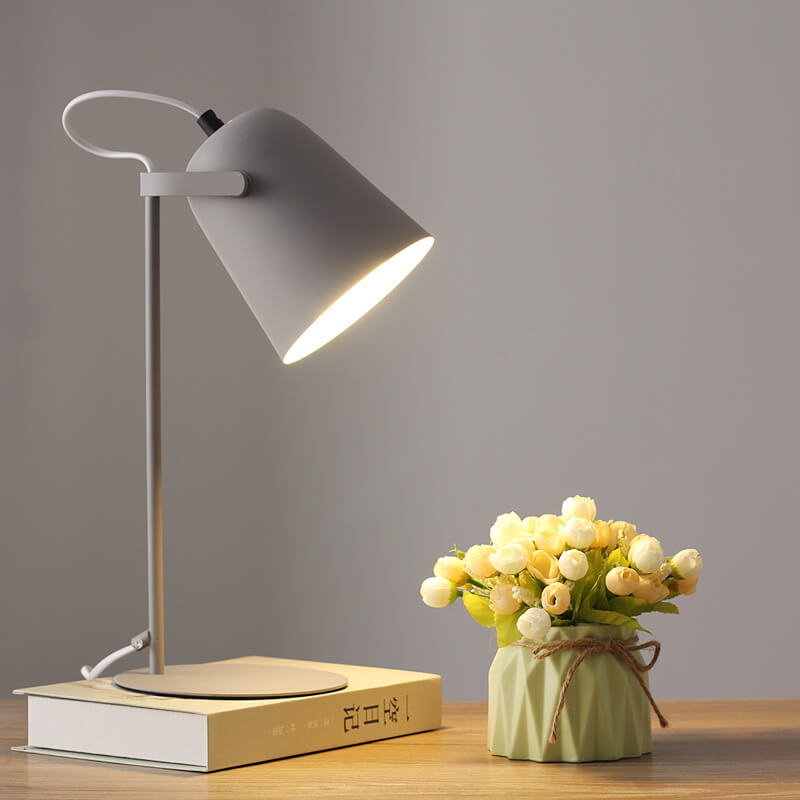 Nordic Macaron-Colored Iron Bucket Table Lamp with Creative 1-Light Design