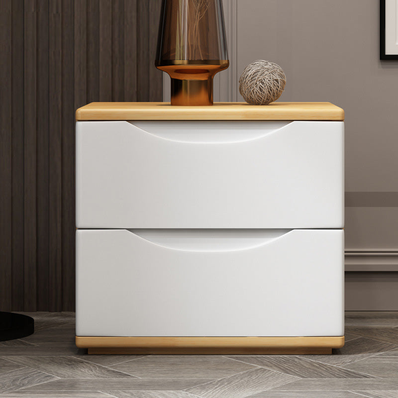 Traditional Japanese-Style Rectangular Nightstand with Rubber Wood & Metal – 2/3-Drawer Bedside Table