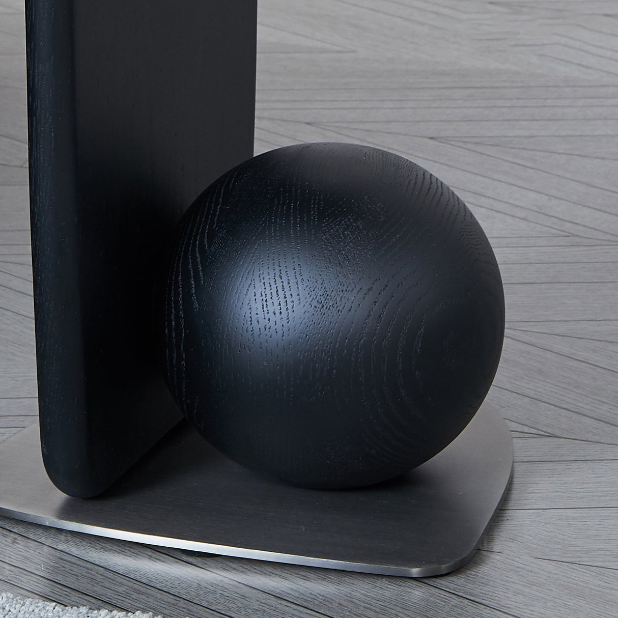 Sculptural Solid Wood Ball End Table - Art Deco Style, Versatile Corner Accent for Living Room