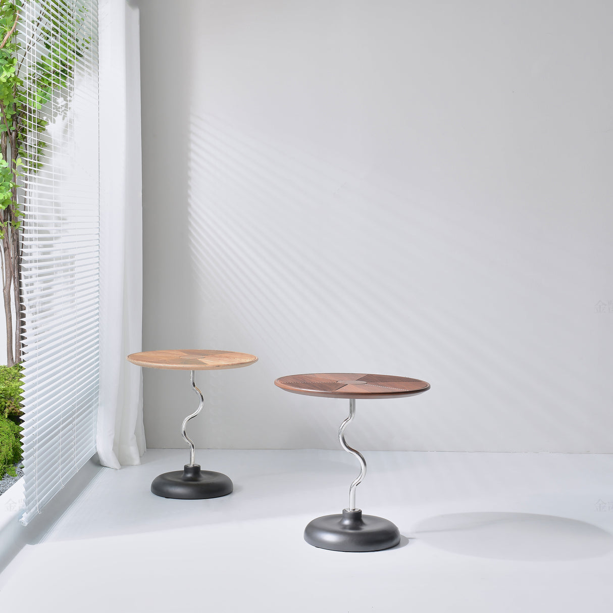 Artistic Round-Curved Stem End Table in Wood & Stainless Steel — Vintage Classic Living Room Accent