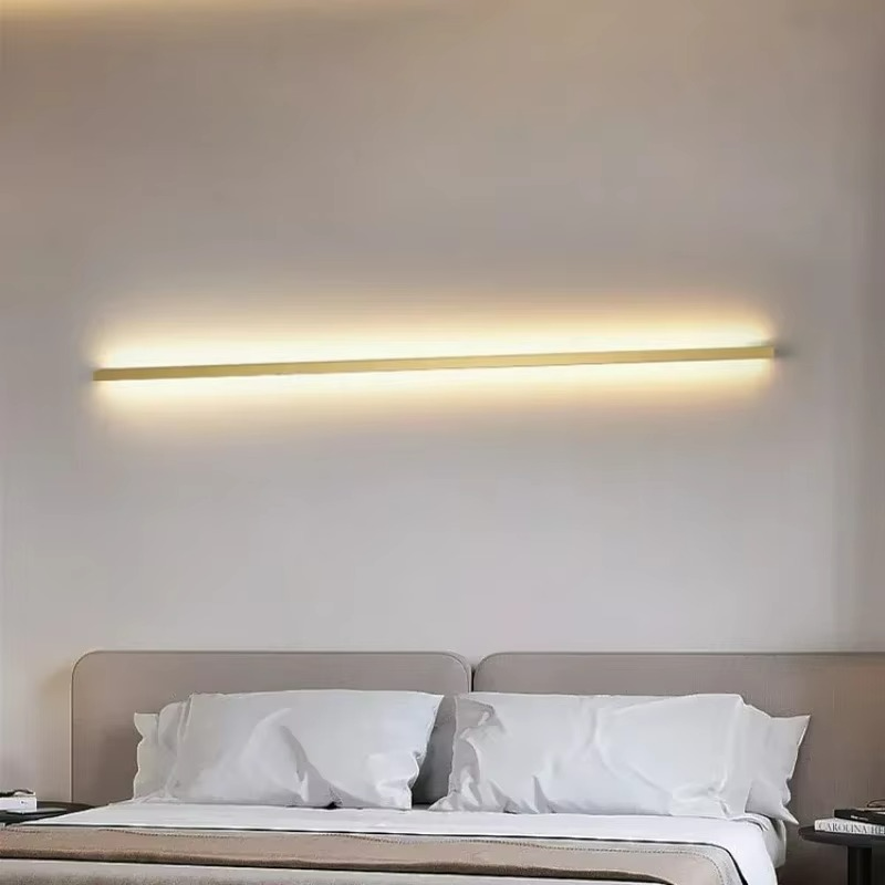 Nordic Aluminium LED Light Bar Wall Lamp - Sleek, Modern Illumination