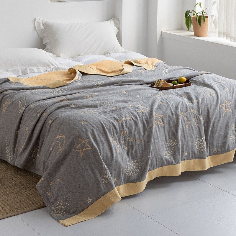 Japanese Soft Throw Blanket — Plush Cozy Comfort for Your Home