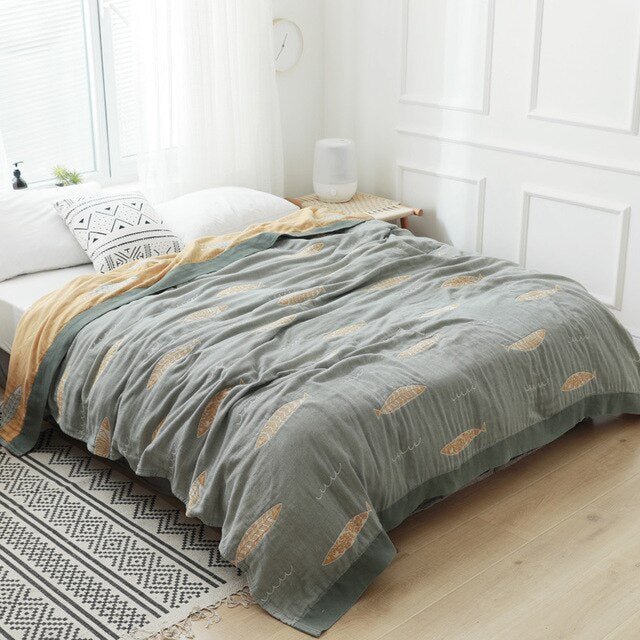 Japanese Soft Throw Blanket — Plush Cozy Comfort for Your Home