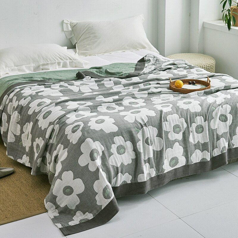 Japanese Soft Throw Blanket — Plush Cozy Comfort for Your Home