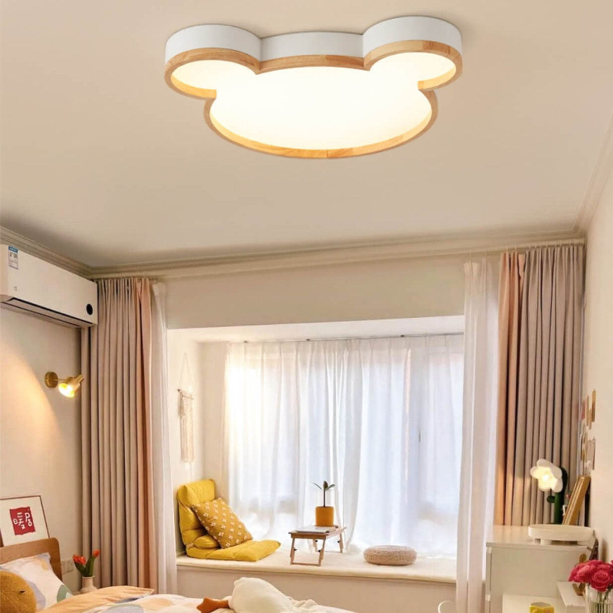 Nordic Wood Bear-Shaped LED Flush Mount Ceiling Light for Kids