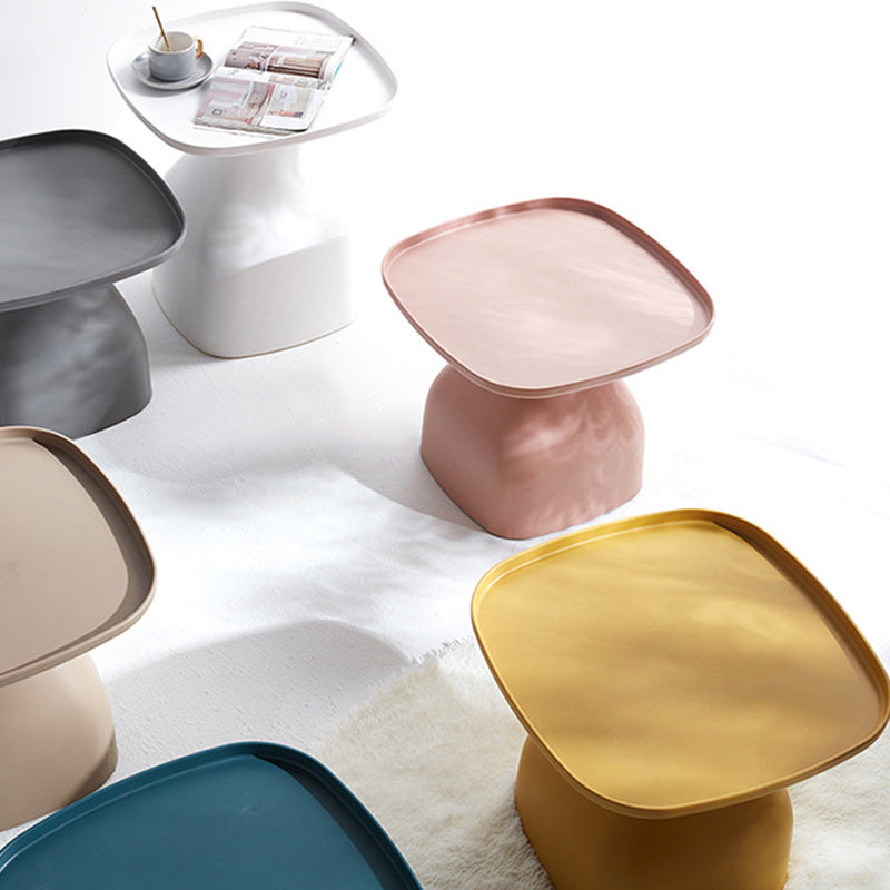 Modern Scandinavian Round Plastic Coffee Table with Sleek Column Base for Living Room