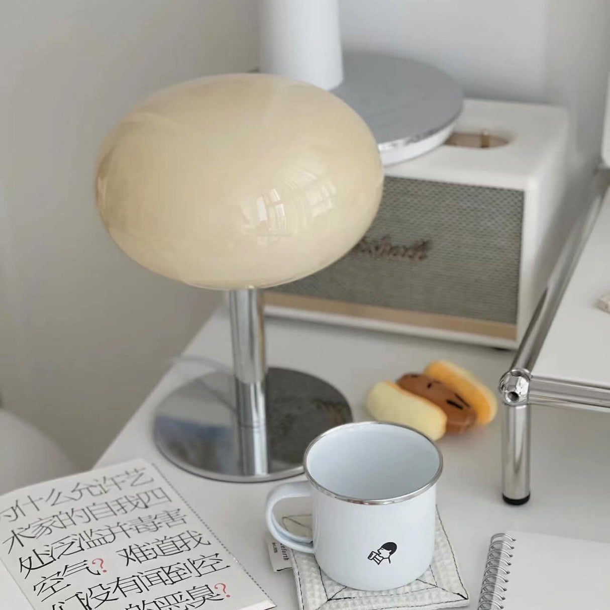 Elegant Nordic Vintage Cream Round Glass 1-Light Table Lamp