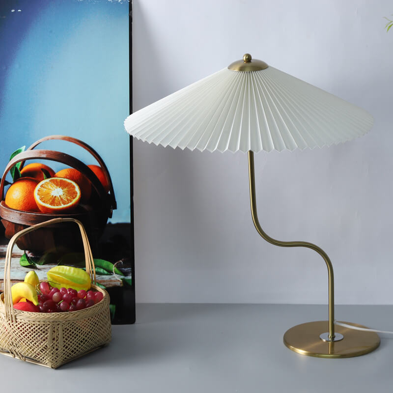 Vintage-Inspired Pleated Umbrella-Shaped 1-Light Table Lamp