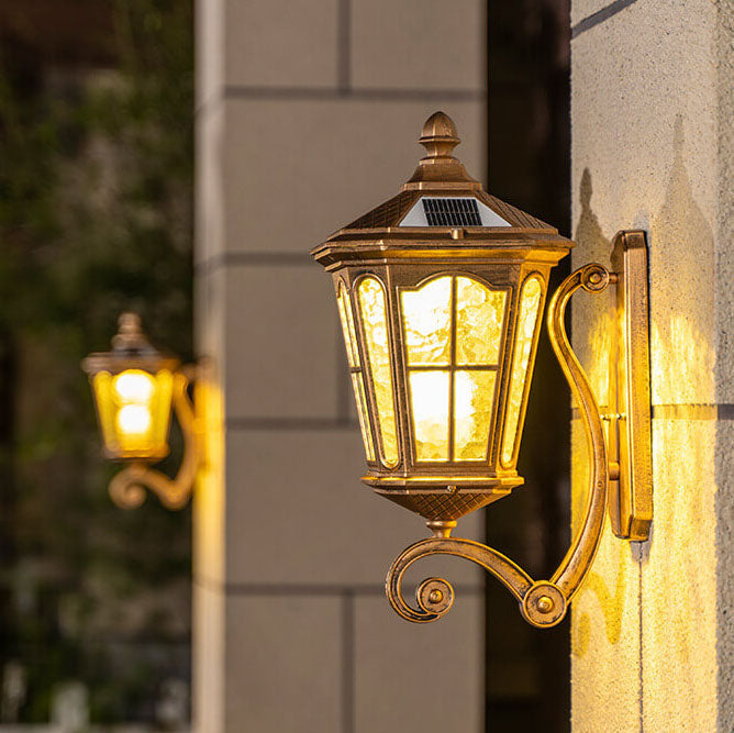European-Style Solar Outdoor Lantern – Aluminum & Glass, Waterproof 1-Light Wall Sconce Lamp