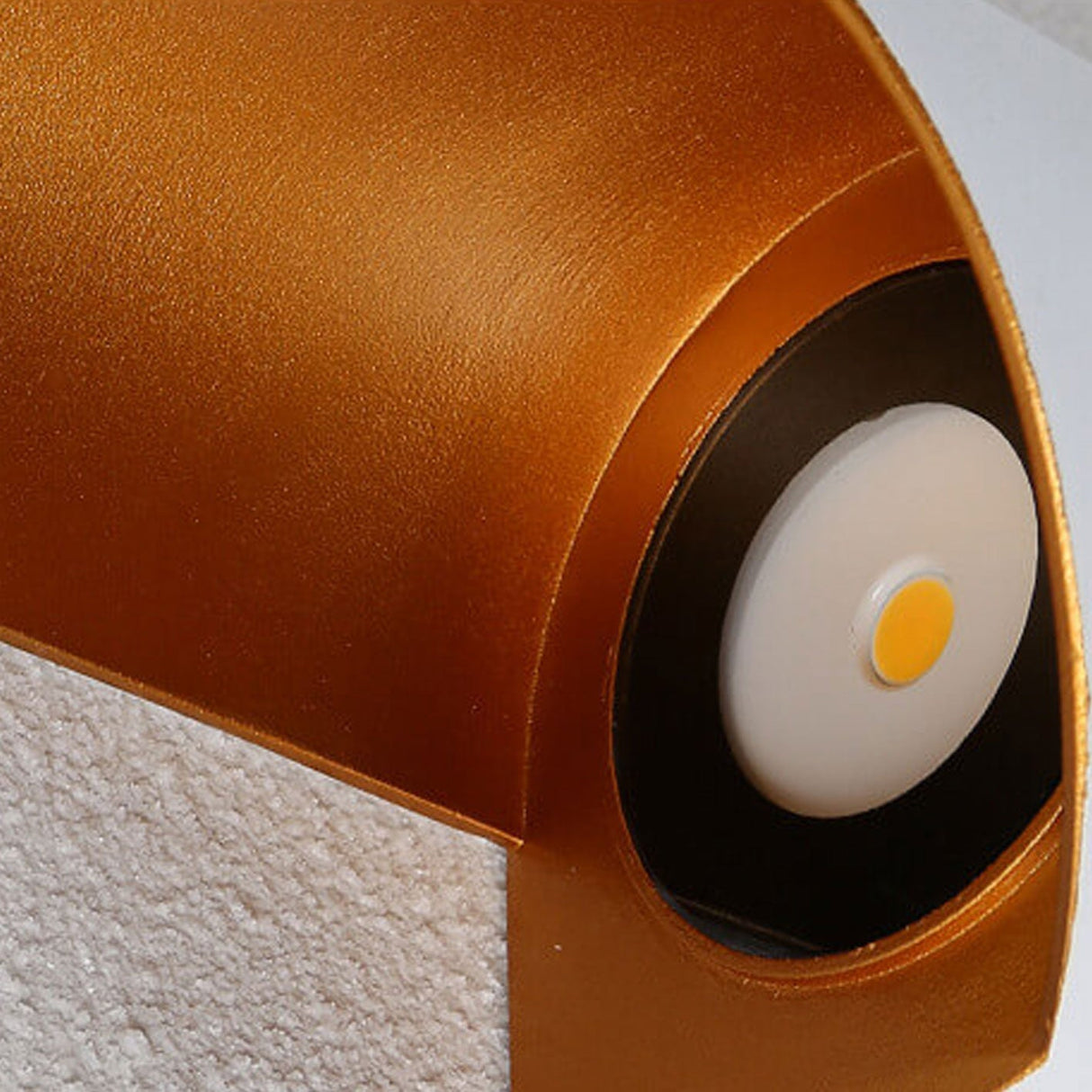 Sleek Modern Outdoor Aluminum LED Wall Sconce with Curved Column - Waterproof