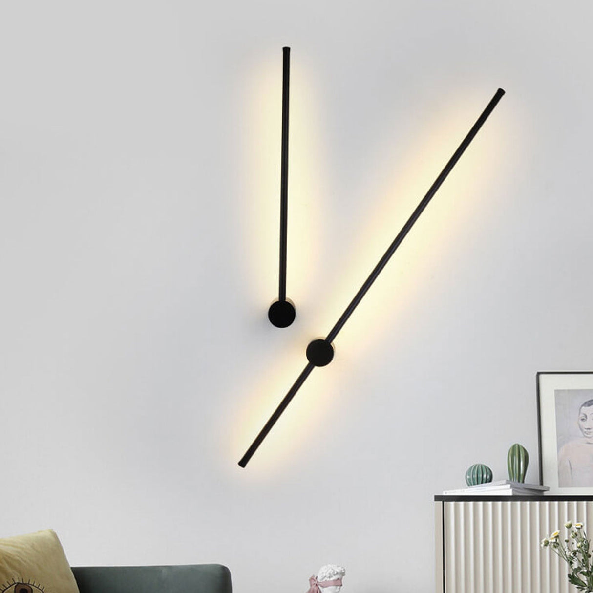 Ultra-Slim Aluminum LED Wall Sconce Lamp - Modern Minimalist Design