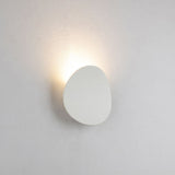 Sleek Round 1-Light LED Wall Sconce for Indoor & Outdoor Use – Minimalist Design