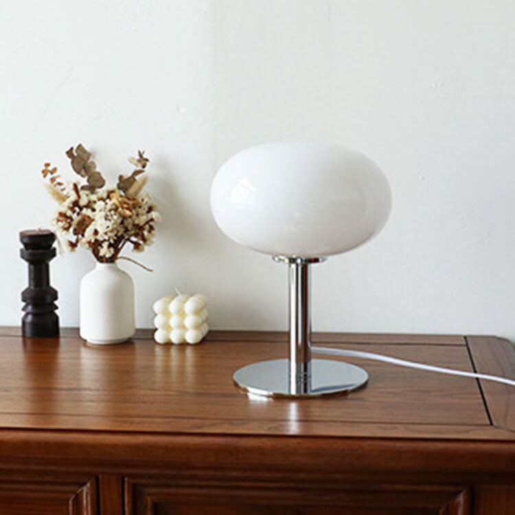 Elegant Nordic Vintage Cream Round Glass 1-Light Table Lamp