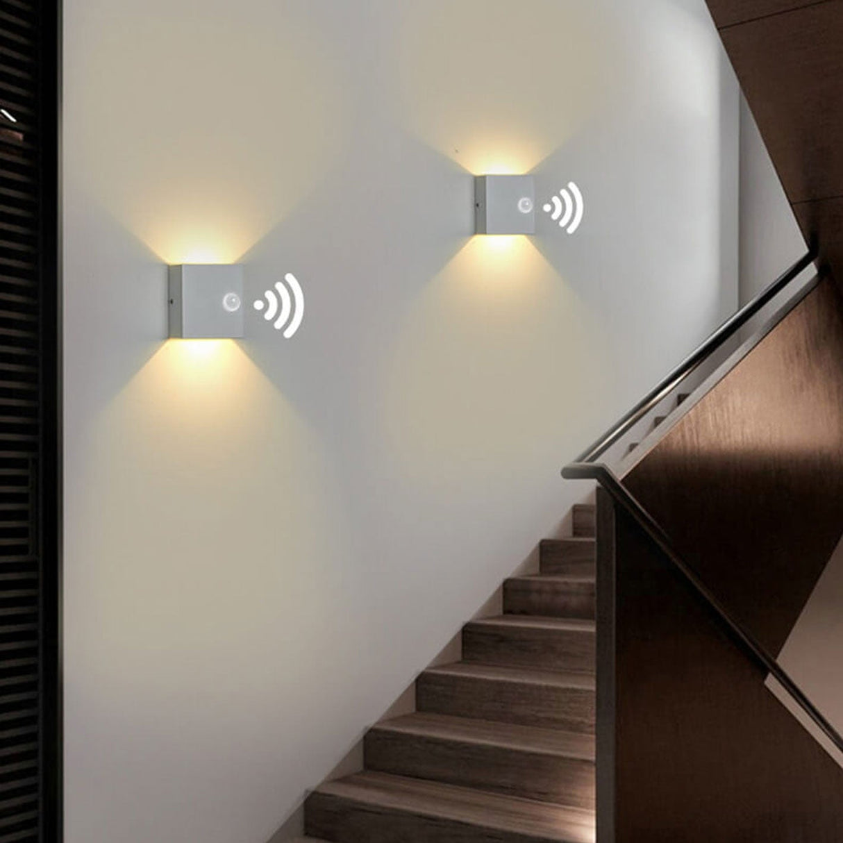 Contemporary Square LED Wall Sconce with Body Sensor – Modern Minimalist Lighting