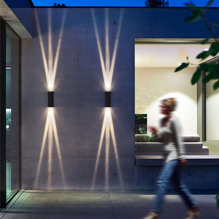 Sleek Modern Aluminum Outdoor Patio Dual-Headed LED Wall Sconce Lamp