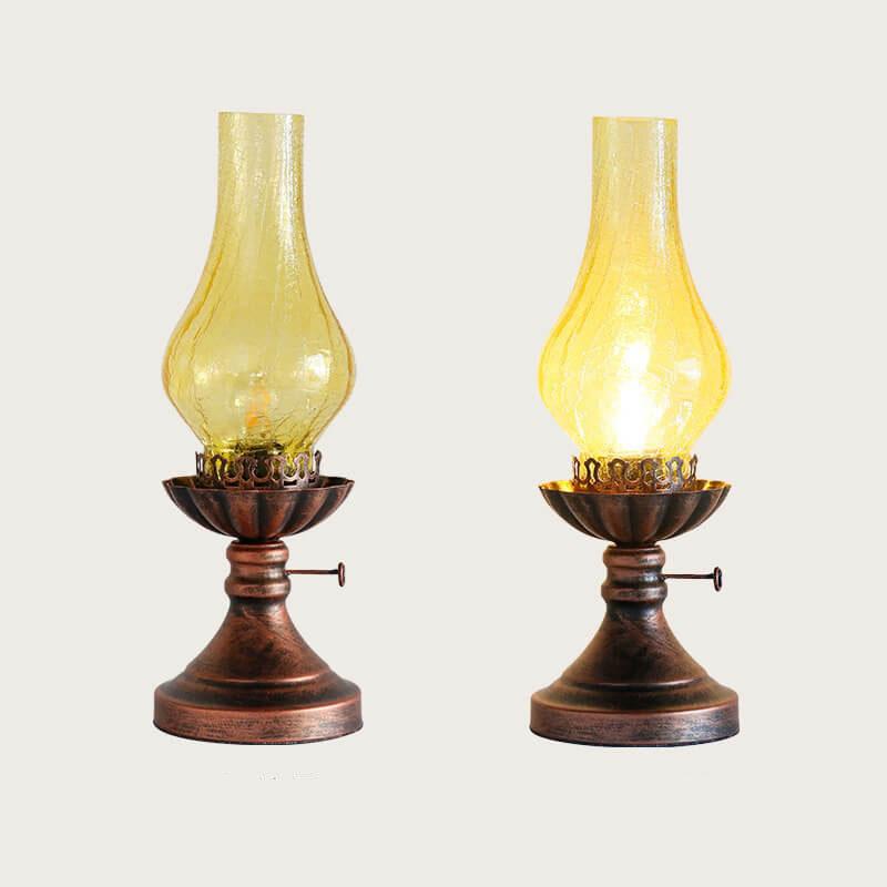 Charming Vintage Kerosene Oil Lamp – Antique 1-Light Table Lamp