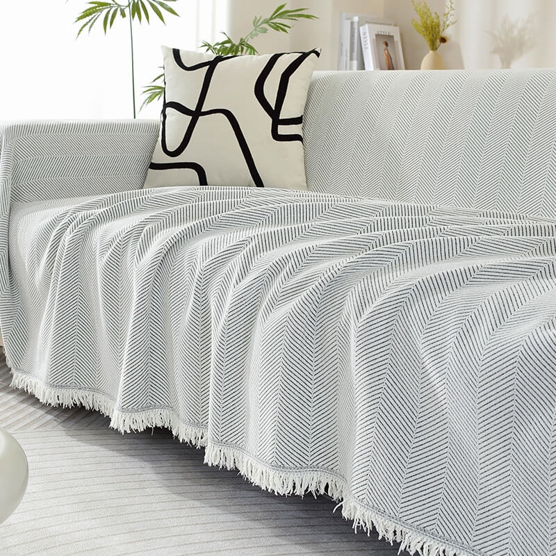 Ultra-Soft Chenille Herringbone Tassel Couch Cover — Plush Sofa Throw Blanket