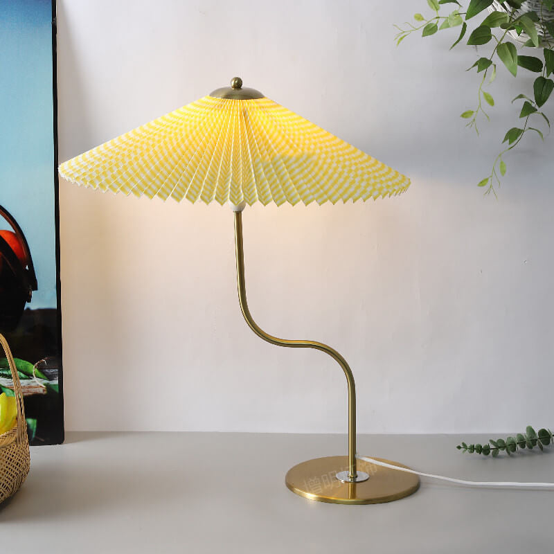 Vintage-Inspired Pleated Umbrella-Shaped 1-Light Table Lamp