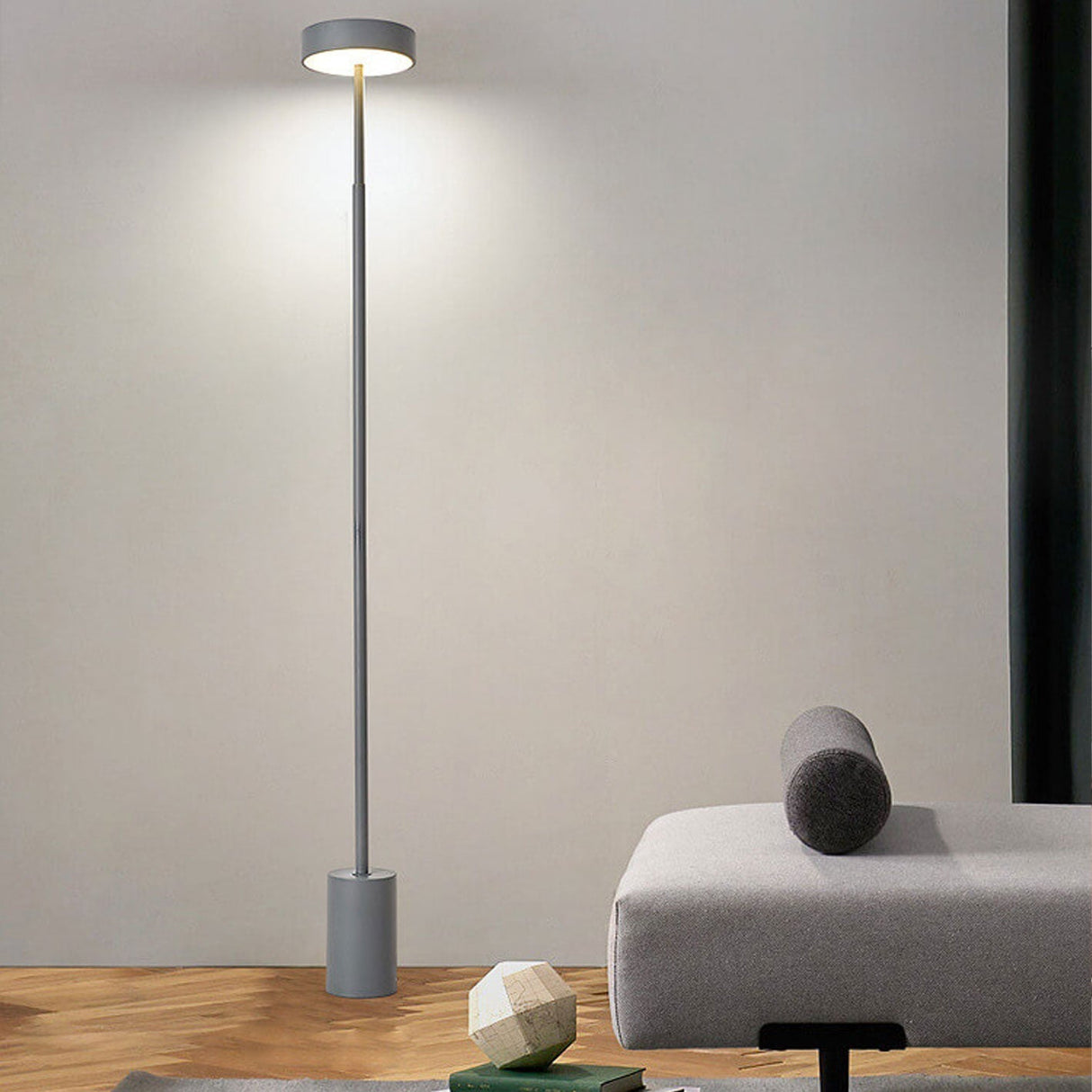 Nordic Minimalist LED Column Floor Lamp – Sleek Tall Standing Light for Modern Homes